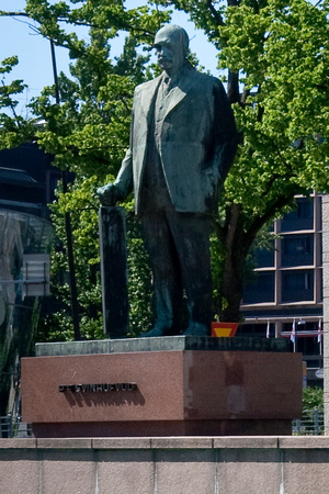 Statue of Pehr Evind Svinhufvud