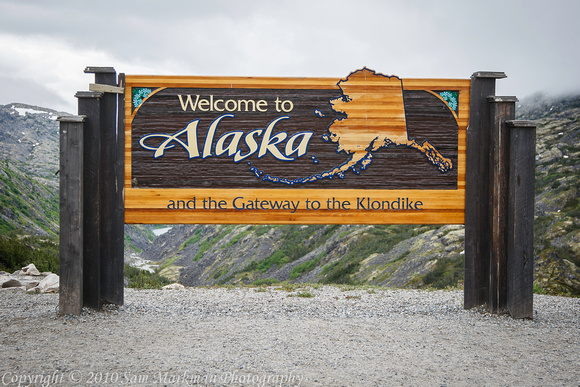 Rentering Alaska from Canada