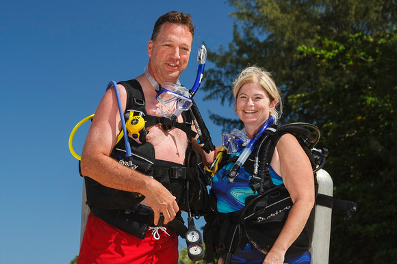 Kathy and Brian go scuba diving at Tunnels Beach