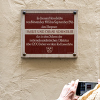Oscar Schindler House plaque