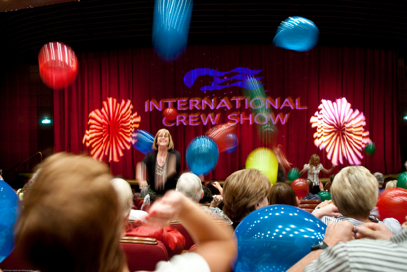 Balloon Fun before the Island Princess' International Crew Show