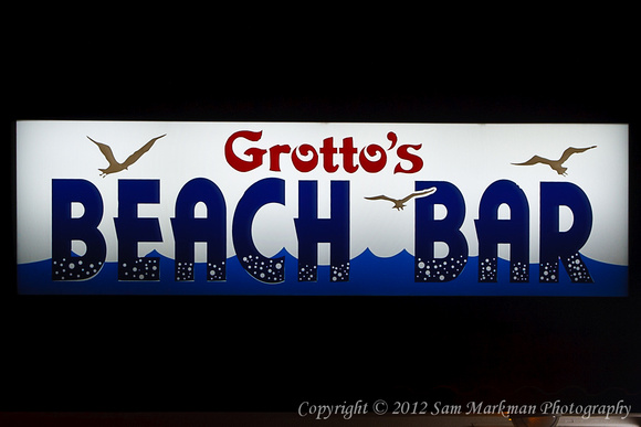 Grotto's Beach Bar Sign