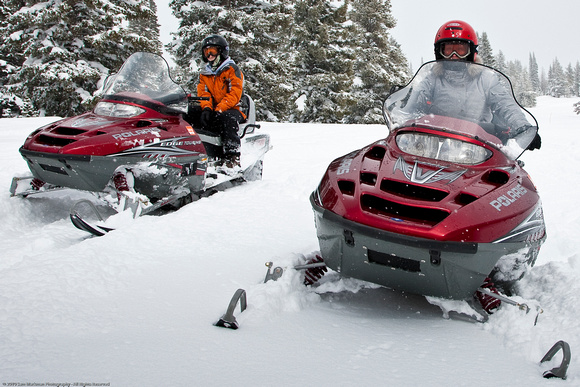Snowmobiling in Routt National Forest - Rabbit Ears Pass